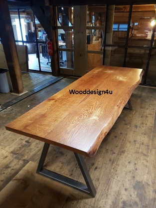 Oak tree trunk table