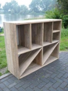 Wine cabinet scaffolding wood