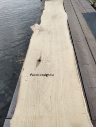 Acacia wood wall top