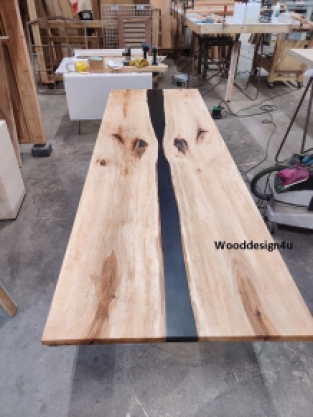 Plane tree epoxy table