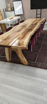 Seqouia split tafel