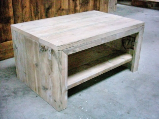 Scaffolding wood coffee table