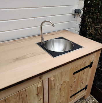 Built-in stainless steel sink